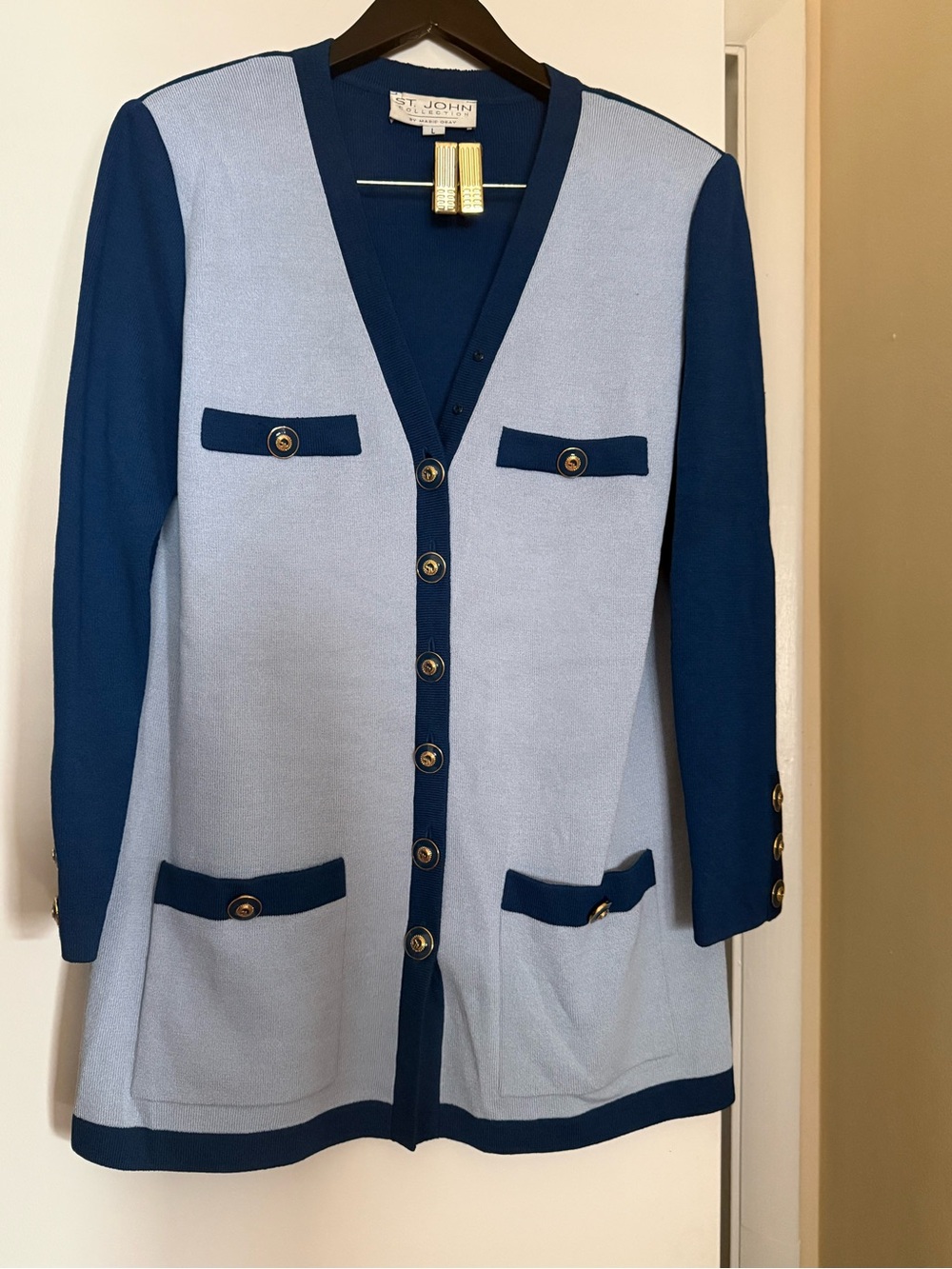 St John Collection Marie LG Gray Santana Knit Cardigan Sweater Blue Color Block